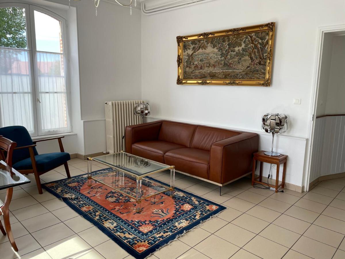 Gite Les Minimes Avallon Bagian luar foto