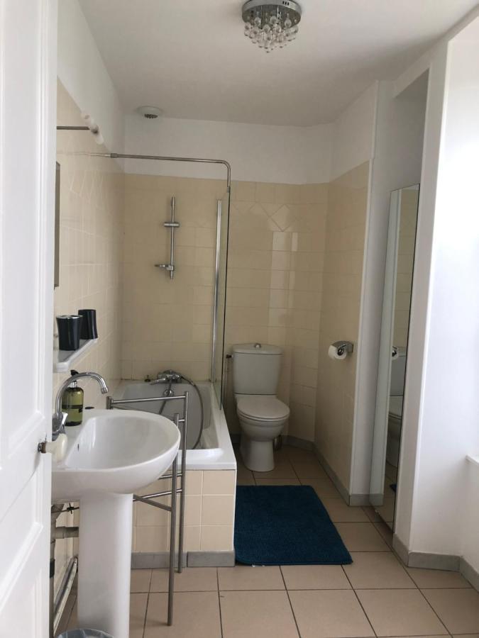 Gite Les Minimes Avallon Bagian luar foto