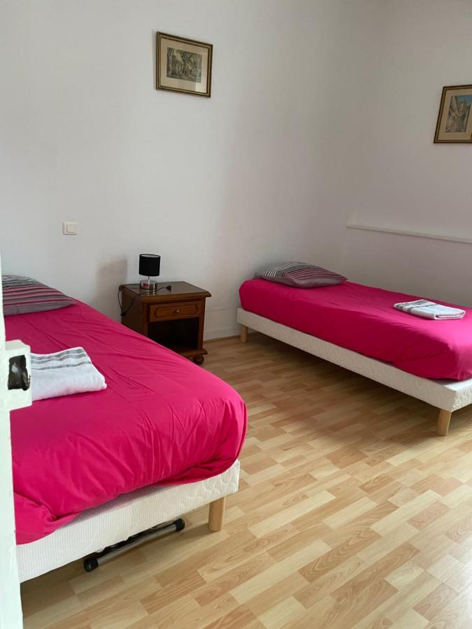 Gite Les Minimes Avallon Bagian luar foto